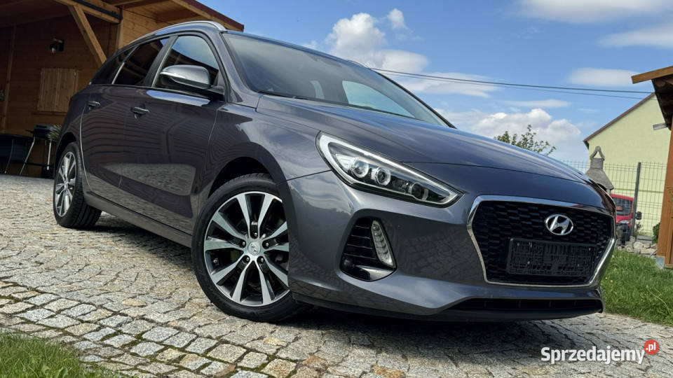Hyundai i30 16 CRDI 110 z Niemiec SERWISOWANY sprzedam