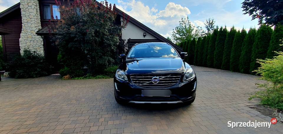Volvo XC60 2017 r D3 czarne skóry kamera Łuków sprzedam