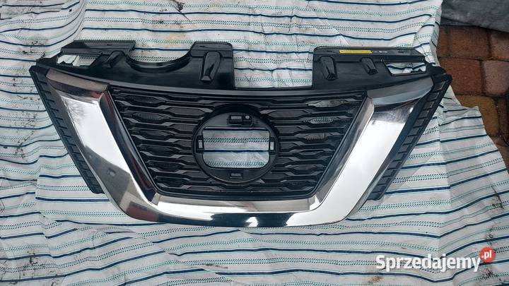 grill Nissan Xtrall 2018 Borek Wielkopolski