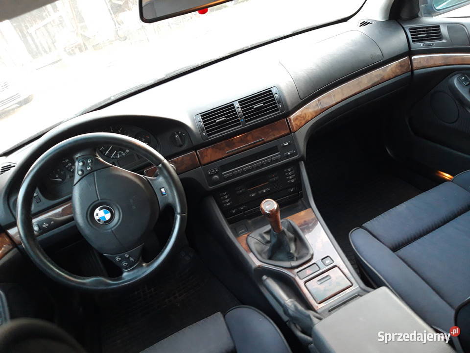 BMW E39 523 BMW mazowieckie