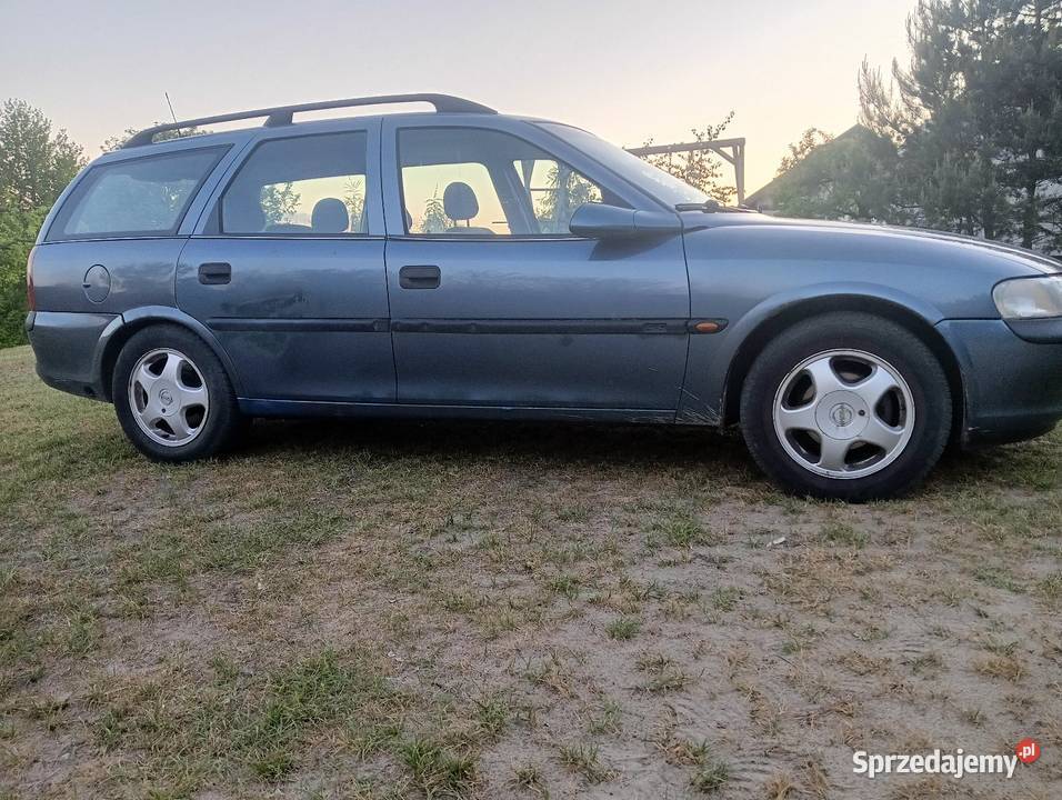 Sprzedam Opel Vectra B 16 LPG Paniewo sprzedam
