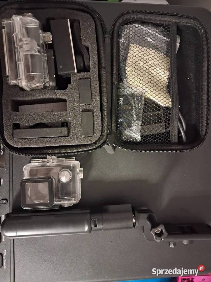 Sprzedam kamerka go pro działa 3 baterie Pozostałe Dąbrowa Górnicza