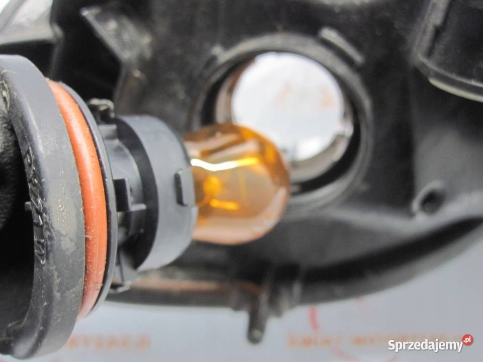 SMART FORTWO II LIFT 12r lampa prawa przód Kielce