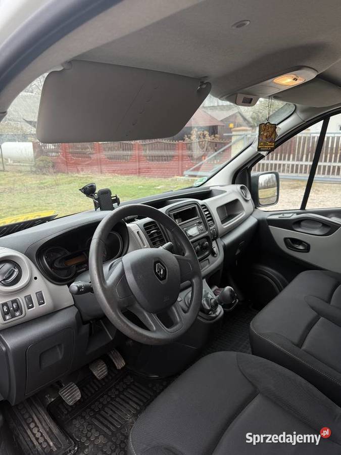 Renault Trafic III 16 120 2019r 1600cm3