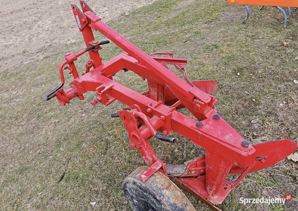Pług dwu skibowy Grudziądz Maszyny rolnicze