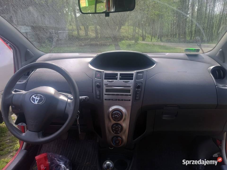 Toyota Yaris II DESKA ROZDZIELCZA Airbagi Sensor osobowe Tychy