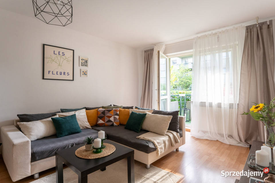 Dwa pokoje na zielonym Mokotowie plus balkon i