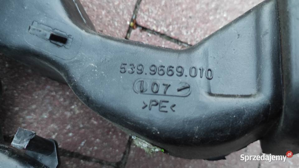 Toyota Yaris II plastiki nadmuchu nawiew Otwock