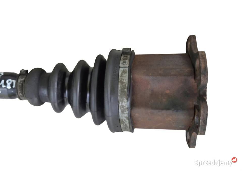 PÓŁOŚ PRZÓD LEWA PRAWA AUDI A4 B6 AUTOMAT 18T 19 sprzedam