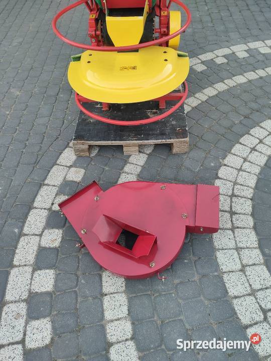 Rozsiewacz motyl kłos nieuszkodzony Poniatowa