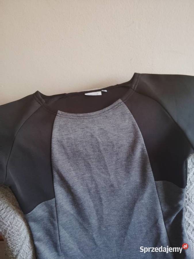 Elegancka prosta sukienka długość midi M Lidzbark Warmiński