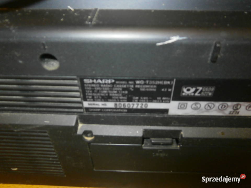 Radiomagnetofon BOOMBOX SHARP WQT352HBK sprawny sprzedam