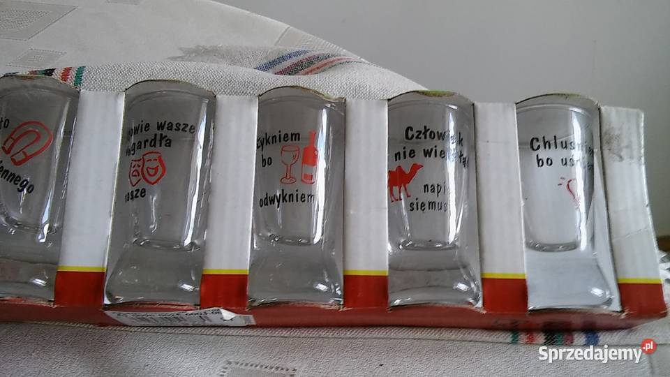 6 nieużywanych kieliszków z nadrukami do wódki Kieliszki i pucharki Warszawa