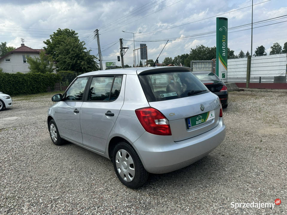 koda Fabia KlimatyzacjaIsofixSalon lakier metallic Warszawa