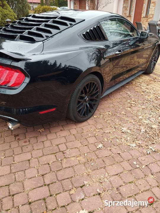 Ford Mustang 37 lakier metallic Wyszków sprzedam