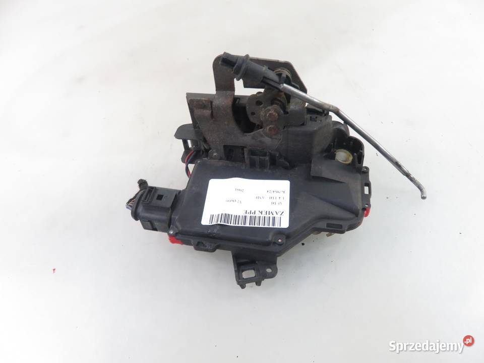 ZAMEK PRAWY PRZEDNI AUDI A2 9 PIN