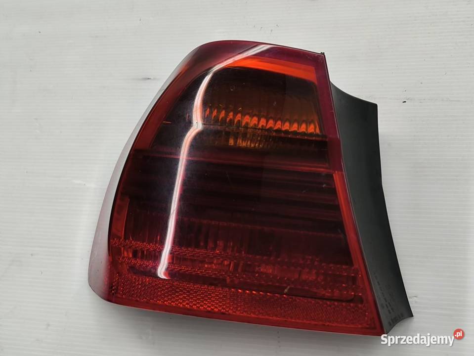 LAMPA PRAWY TYŁ BMW E90 20D 6937457 sprzedam