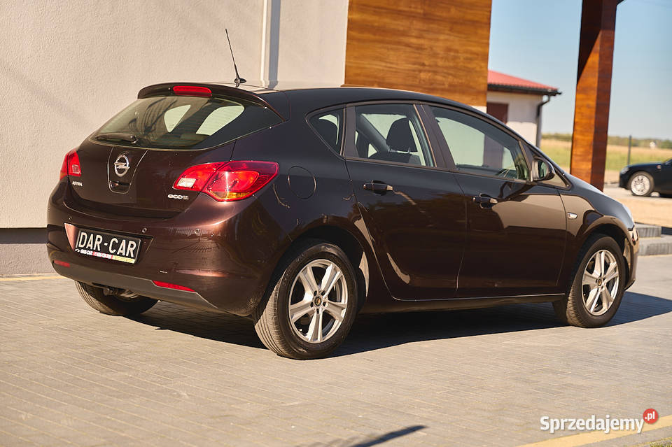 Opel Astra IV HATCHBACK 14 benzyna 100 Zarejestrowany w Polsce Płock