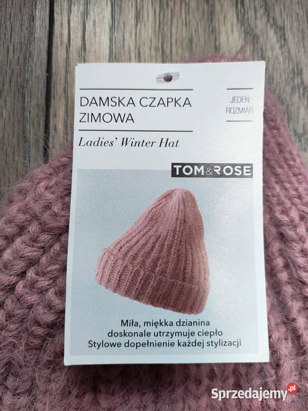 Damska czapka zimowa brudny róż Nakrycia głowy Dąbrowica