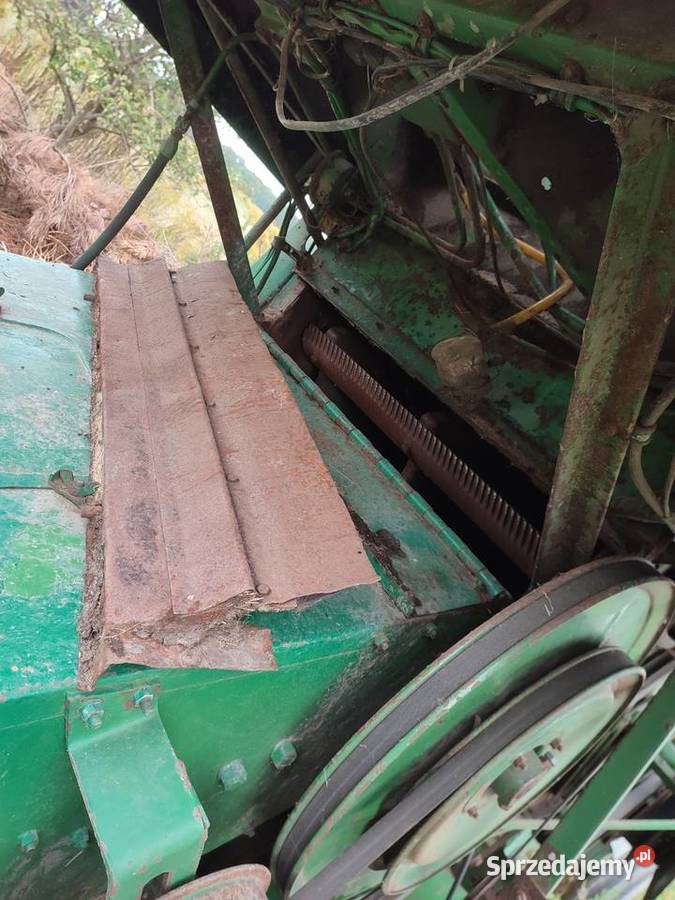 Młocarnia kombajny zbożowego marki John Deere Czyżyków