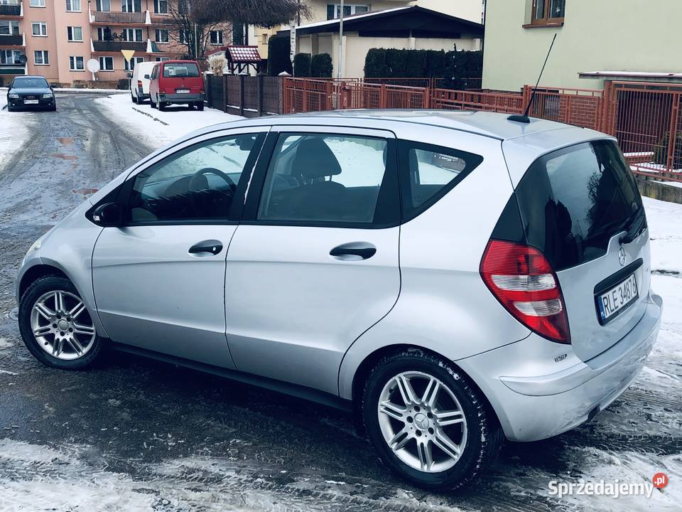MercedesBenz A160 W169 CLASSIC Srebrny 82KM Przeworsk