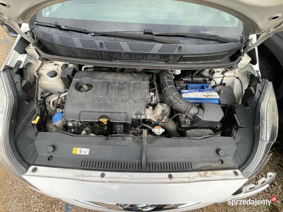 HYUNDAI IX20 16 CRDi 115 Pack Premium CC098 166350km Lublin