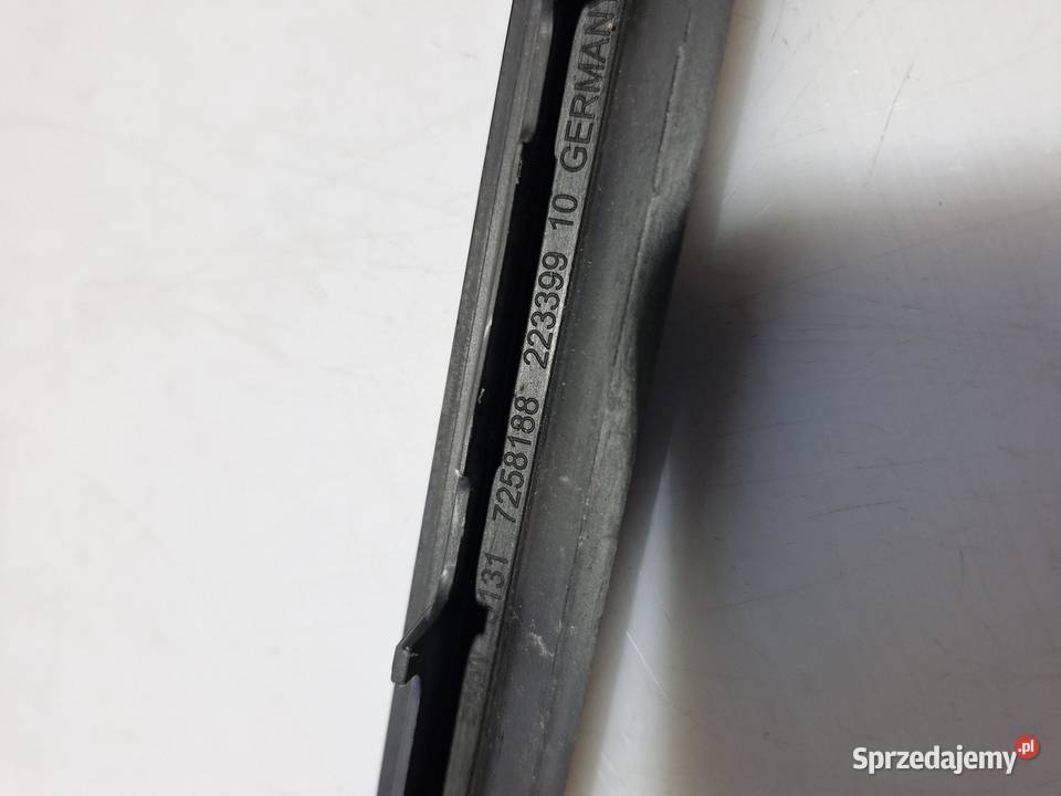 BMW F30 F31 M3 F80 LISTWA ODPROWADZAJĄCA SZYBY osobowe