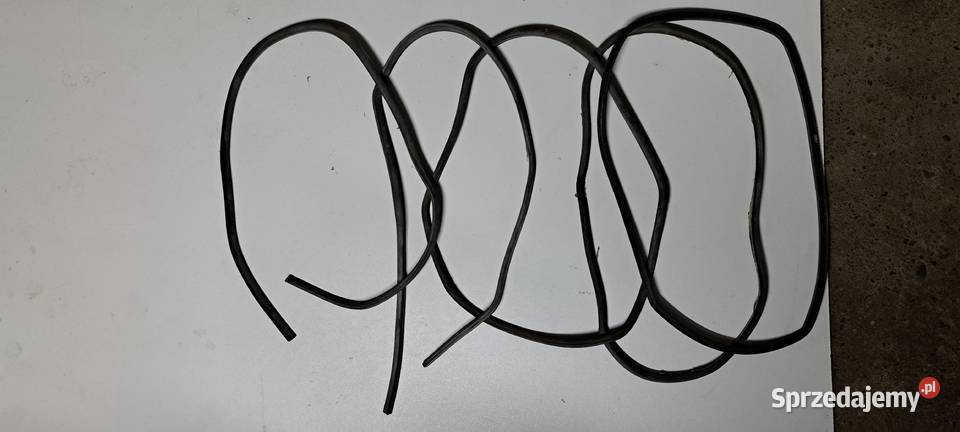 Uszczelka reflektora Mercedes W123 Hella Bosch pomorskie Luzino