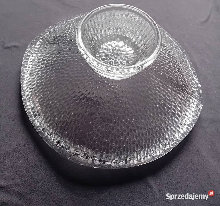 Patera na stopie Sklarna Rudolfova 1972 r Autor Porcelana i szkło Koźminek