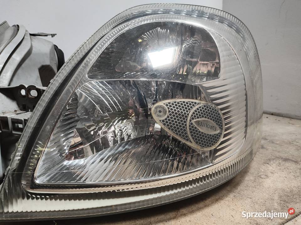 Dwie lampy Renault Master ll 2008r zachodniopomorskie Kamień Pomorski