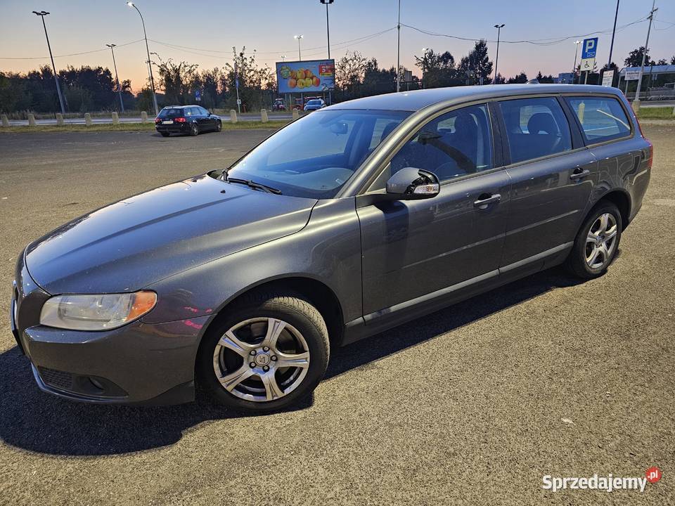 Volvo V70 24 D5 185 automat nieuszkodzony mazowieckie Warszawa