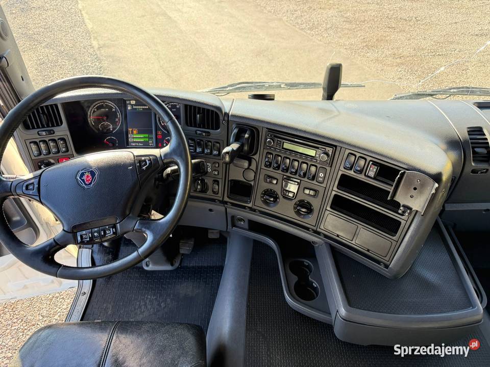 Scania auto laweta pomoc drogowa Strachosław