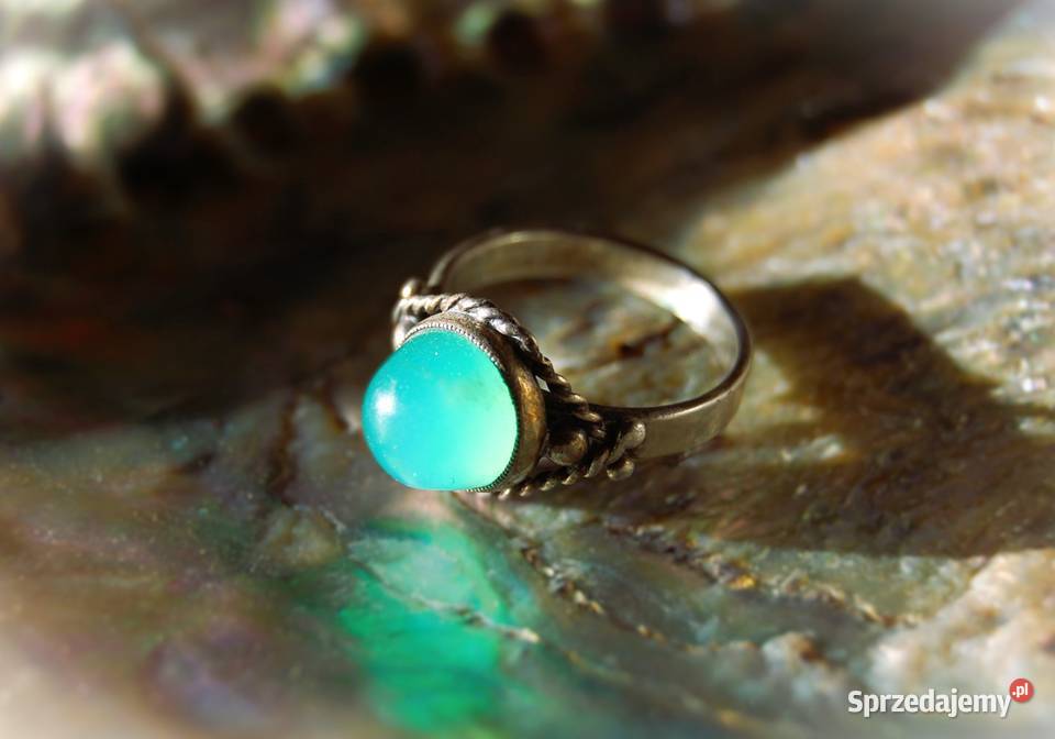 Stary pierścionek srebrny zielony chryzopraz srebro Lublin