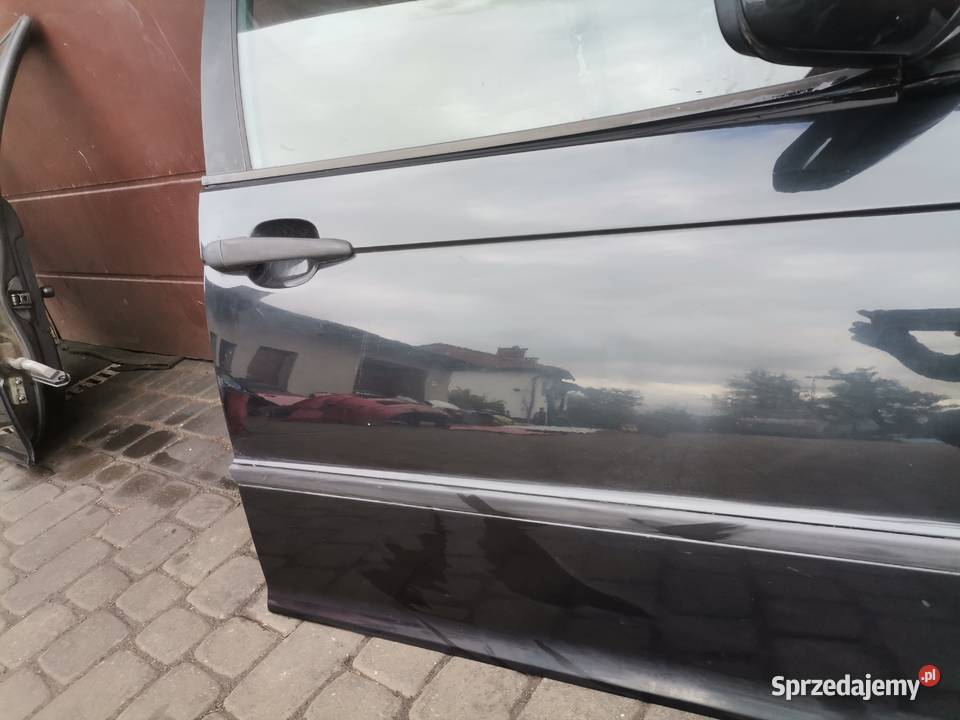 BMW E46 SEDAN DRZWI PRAWY PRZÓD 3039 Rok produkcji 1998 Nowy Sącz