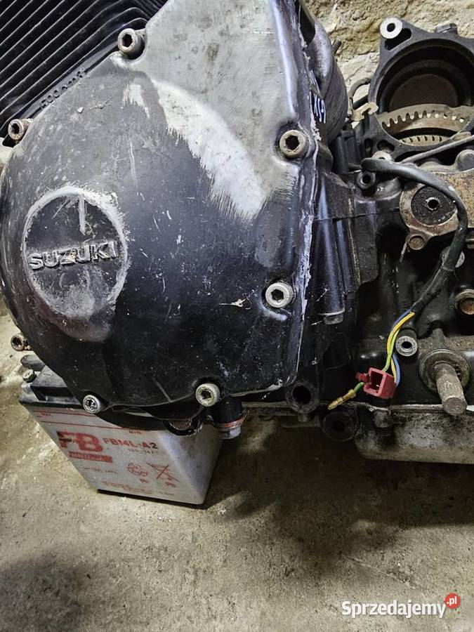 Suzuki GSX 600 f gsf pokrywa lewa kapa gsf600