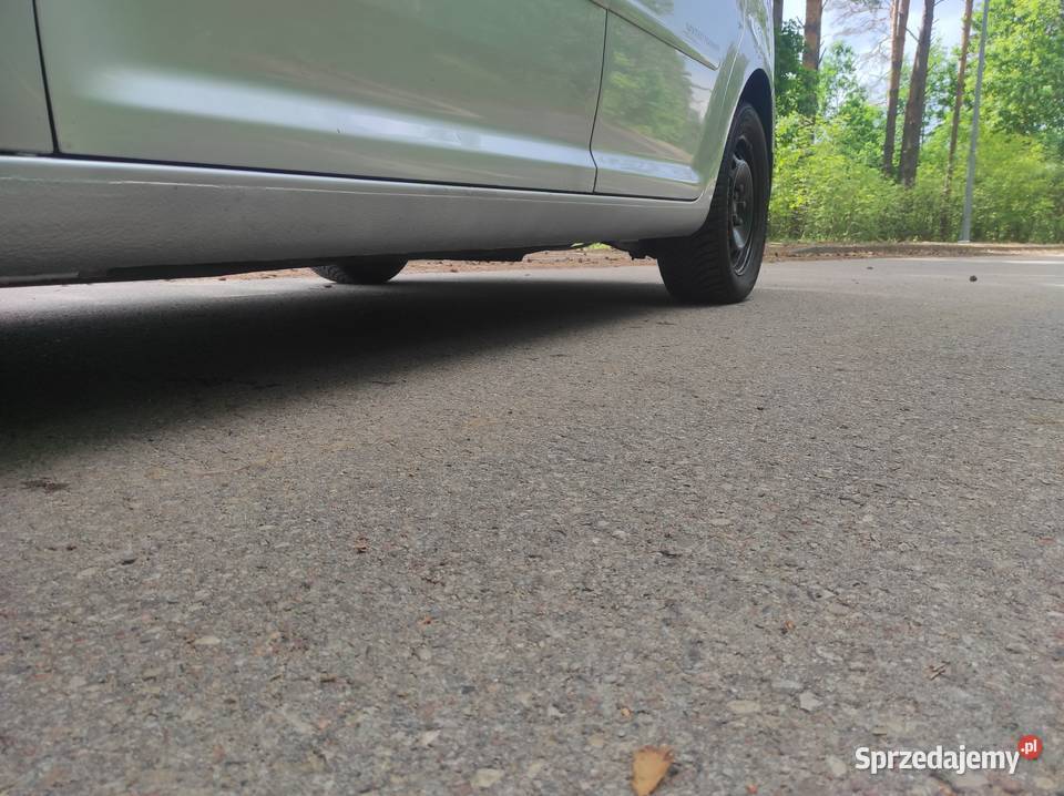 VW Touran 20 TDI BMM WEBASTO Hajnówka