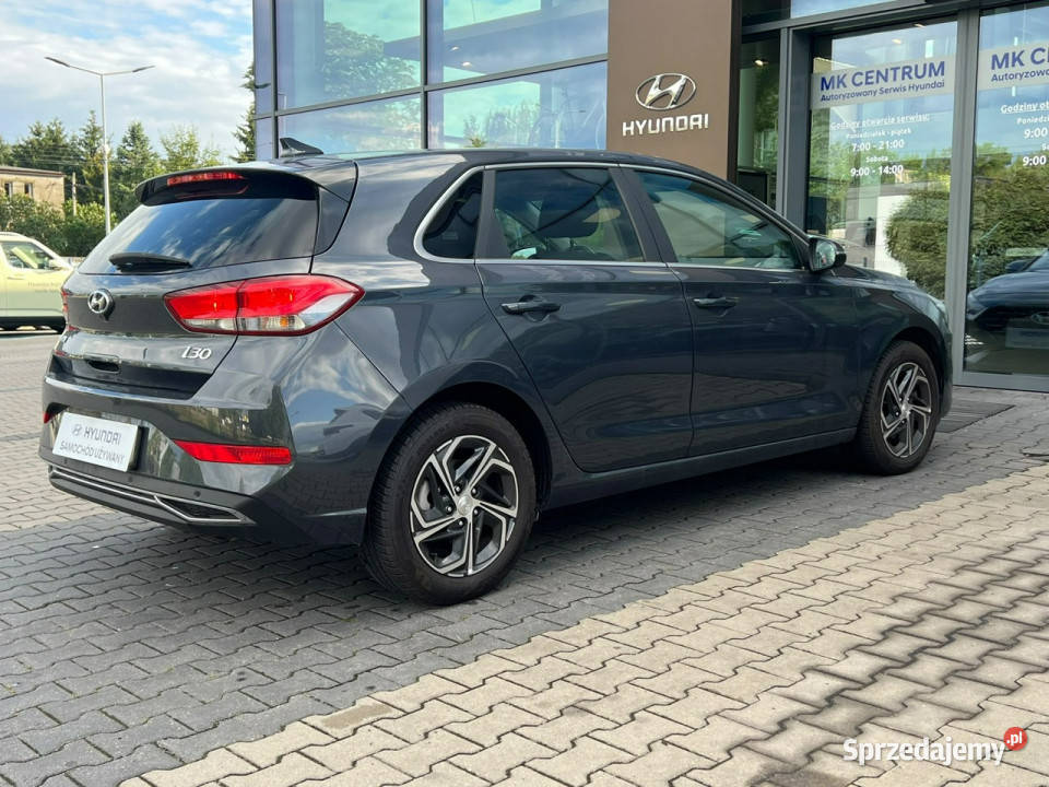 Hyundai i30 15 DPI 110 Comfort Pakiet Zimowy 1498cm3 Piotrków Trybunalski