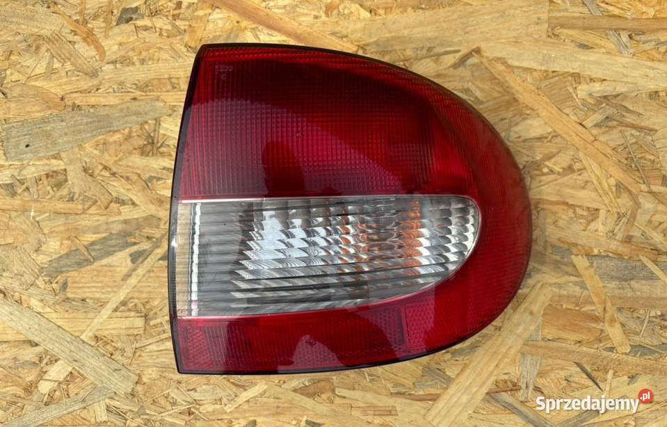 RENAULT MEGANE 9902 LAMPA PRAWA RH TYŁ TYLNA prawe Międzychód