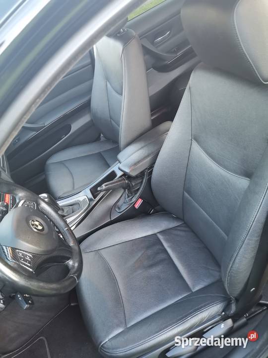 BMW E90 330i Rok produkcji 2007 Przeworsk
