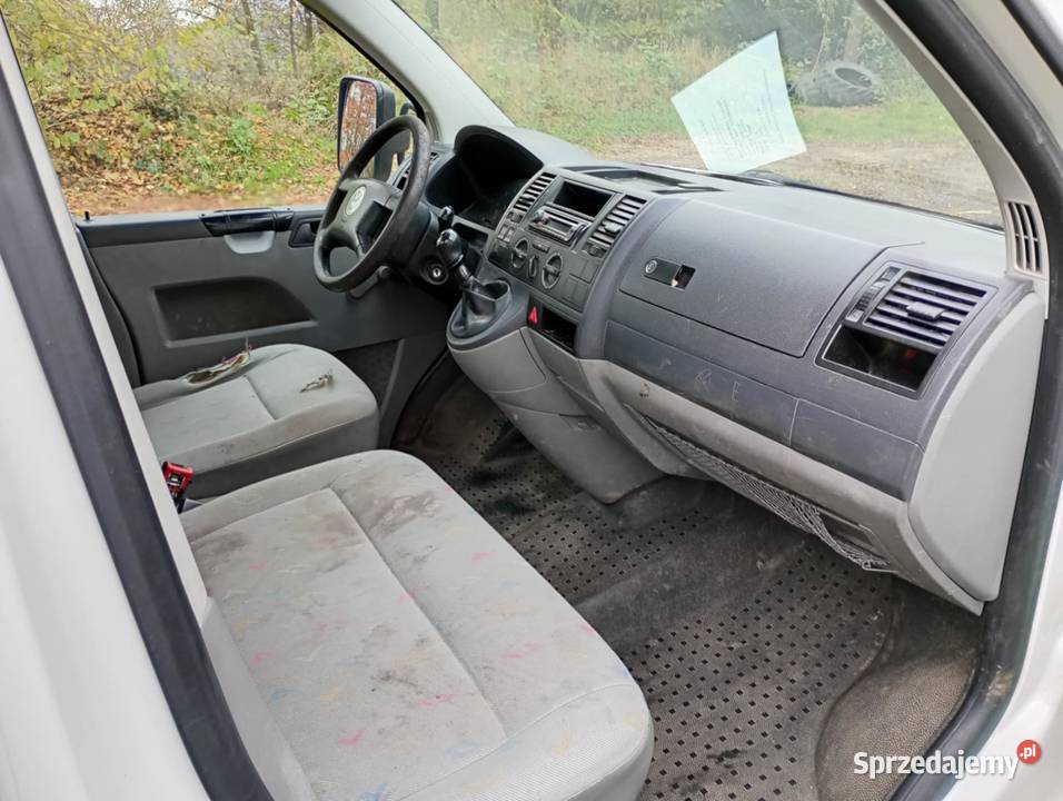 VW T5 skrzyniowy