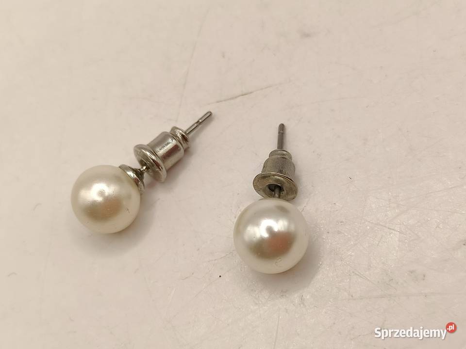 Kolczyki białe perełki Kolczyki