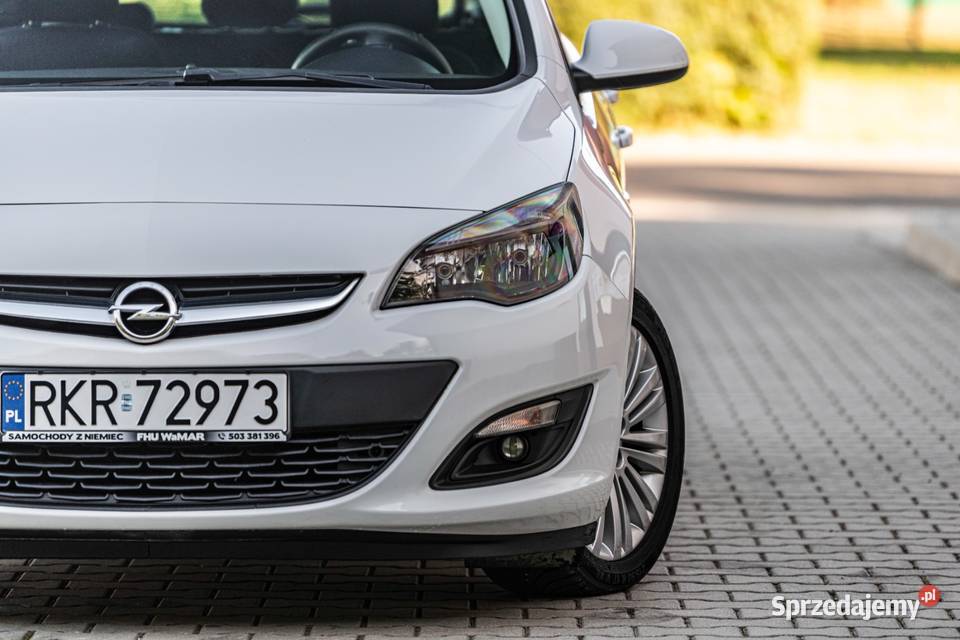 Opel Astra automat 2015r automatyczna Samochody osobowe Zalesie sprzedam