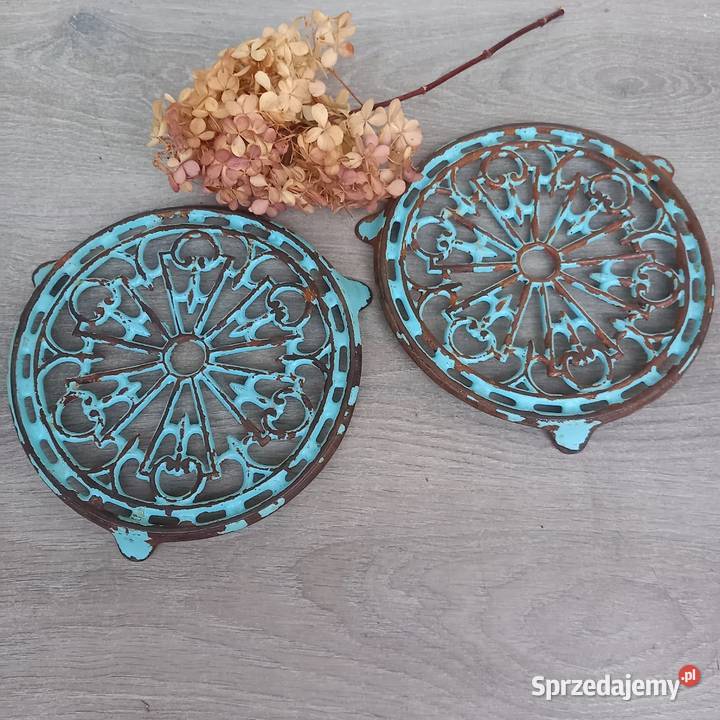 Stara żeliwna emaliowana podstawka kuchenna pod Warszawa