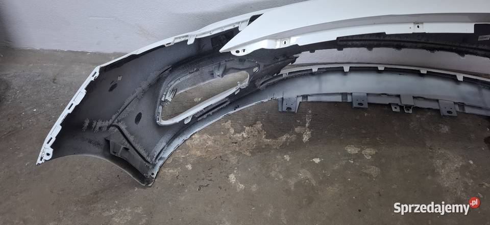 Zderzak Przód Opel Astra K