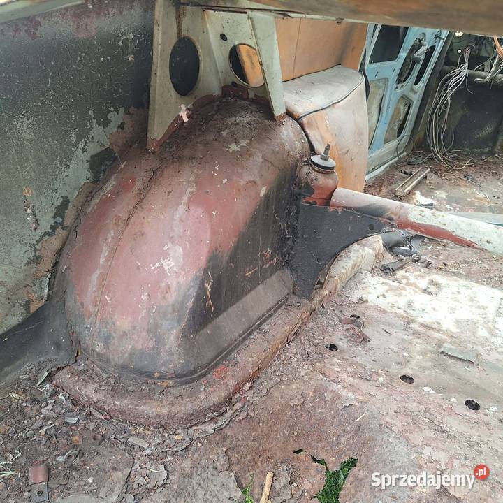 Trabant 601 karoseria małopolskie Radziszów sprzedam