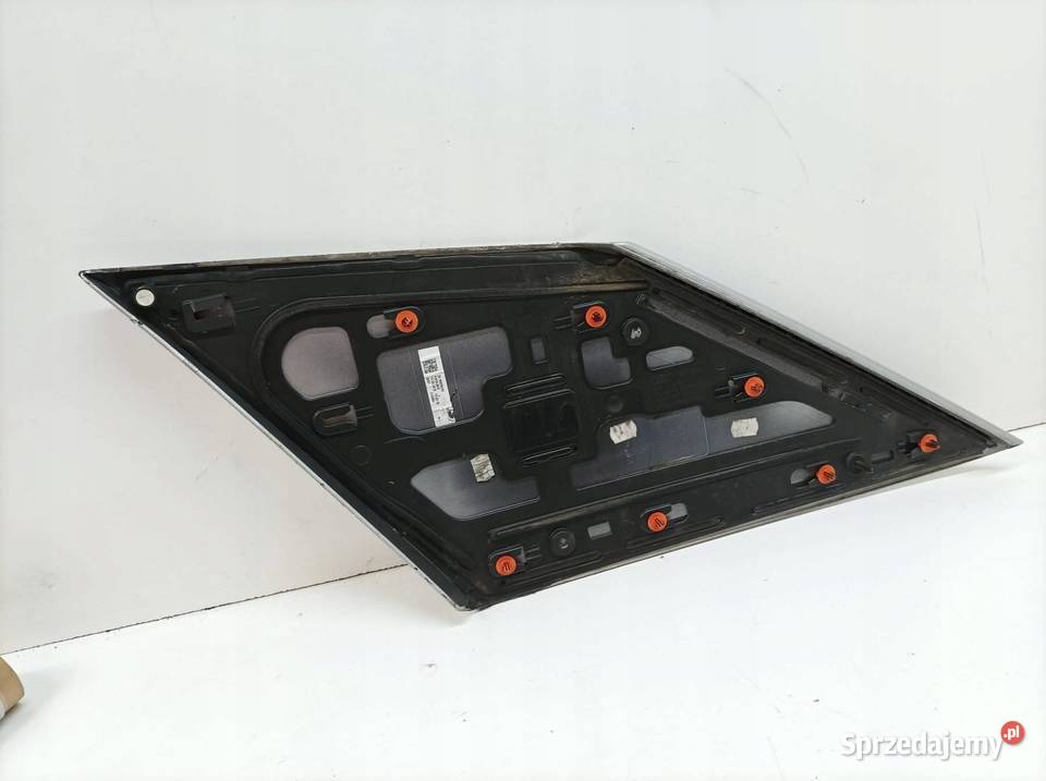 OSŁONA SŁUPKA PRAWY TYŁ 81A853378A Audi Q2 I