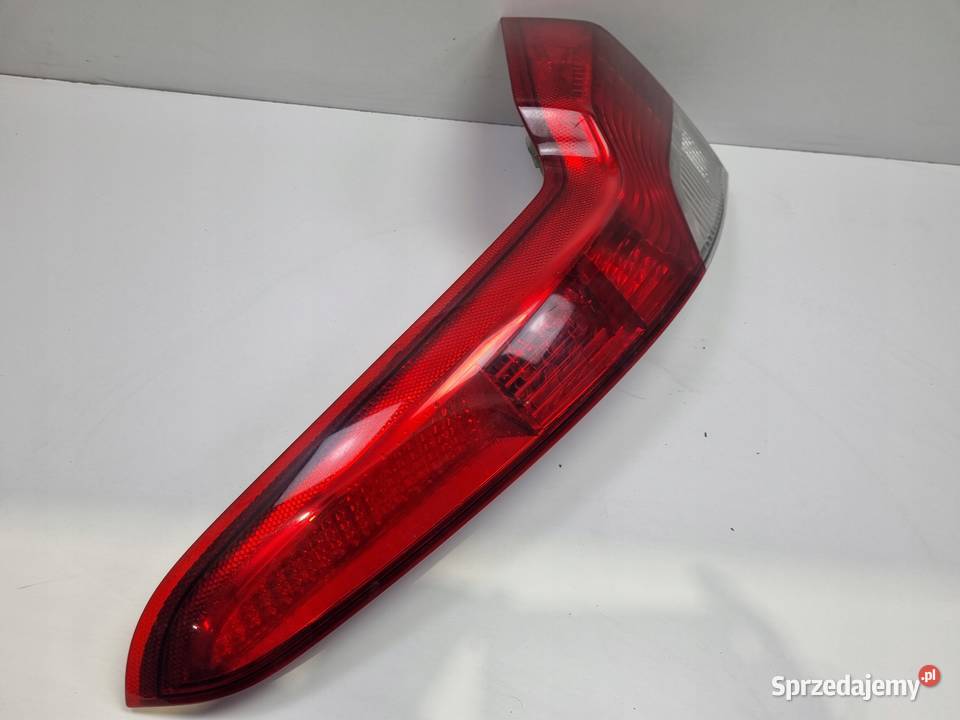 Volvo V50 KOMBI 0712r LIFT TYLNIA TYLNA LAMPA lubelskie sprzedam