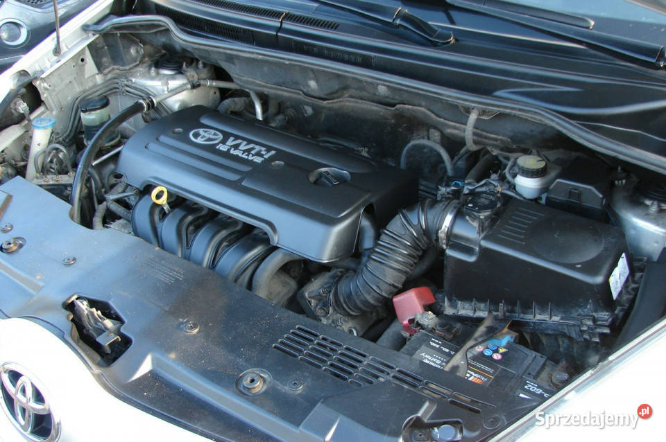 Toyota Corolla Verso Super stan Salon benzyna II benzyna Piła
