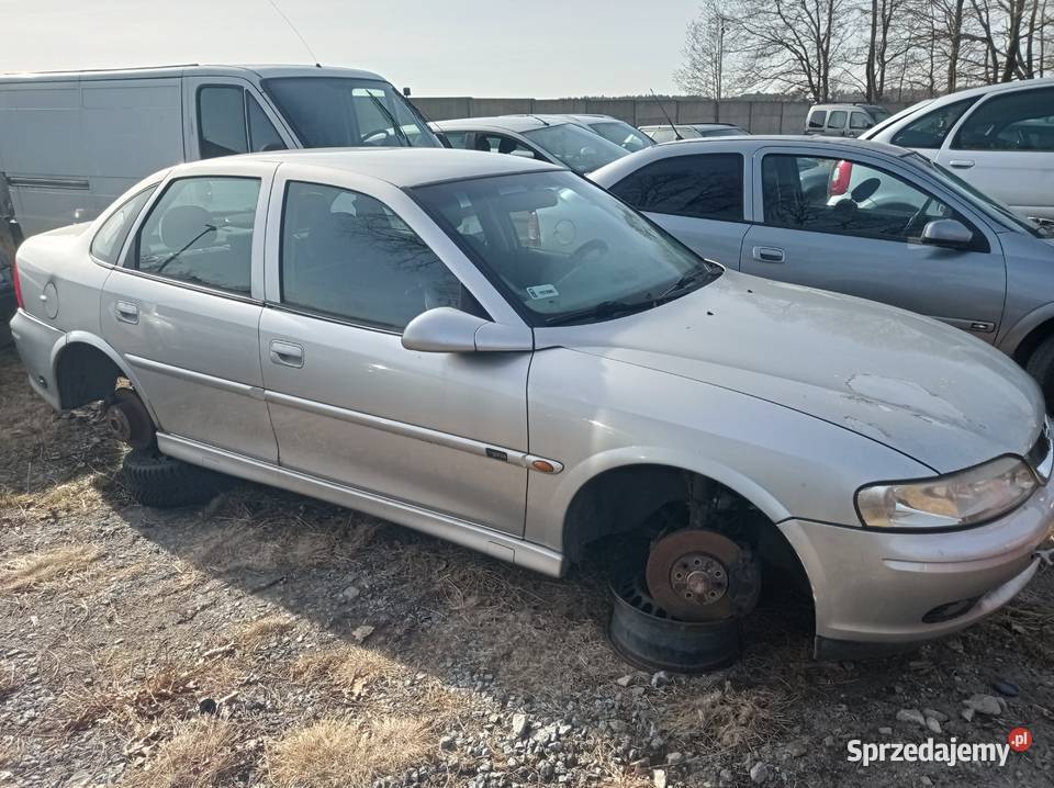 Opel Vectra B 18 92 kW 2000 r dawca części