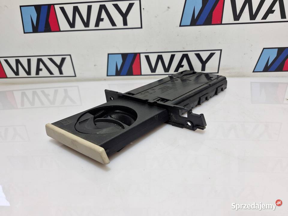 BMW E90 E91 E92 E93 CUPHOLDER UCHWYT NA KUBEK